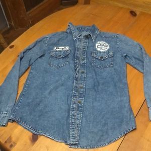 Haylynn button up Jean shirt with patches sz med